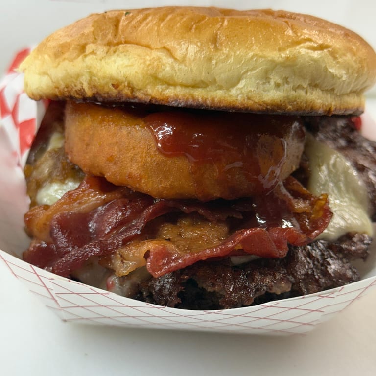 Savor Our Takeout Burgers